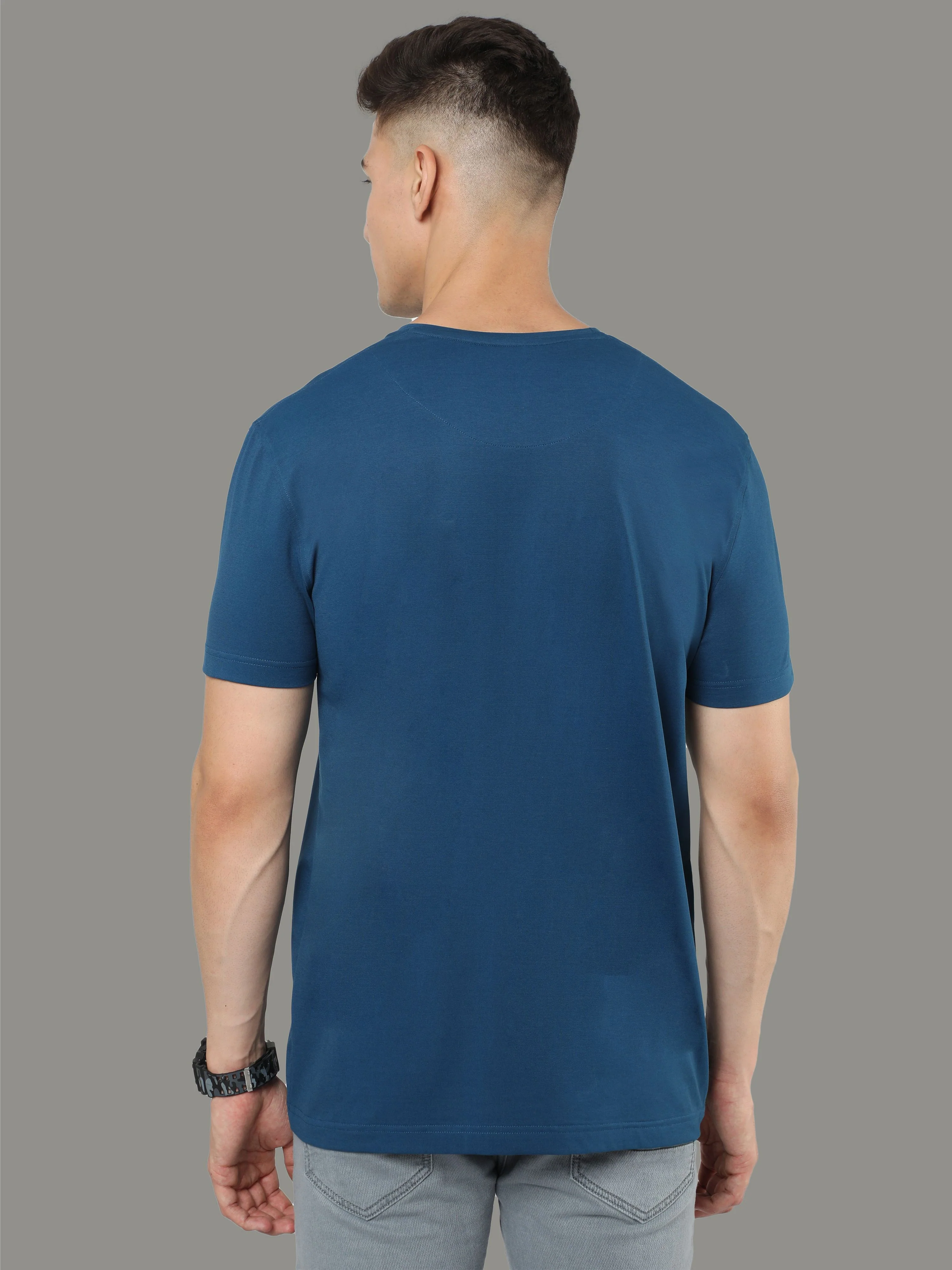 Teal Blue Men's Crew Neck T-Shirts - Image 5